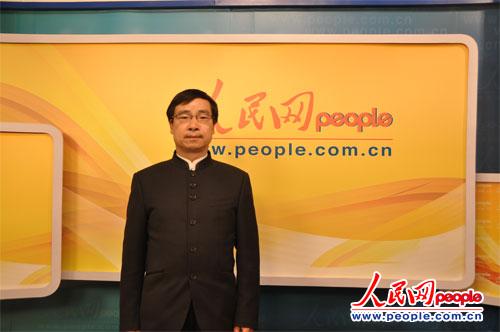 中央财经大学财经研究院院长王雍君做客人民网(资料图)