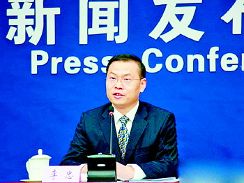 ���粿���ŷ�����  
   ���ң��˴ε�����������ϱ����ƶȸĸ�>>��ϸ
�����ڻ�����ҵ��λ���ϱ����ƶȸĸ�ǰ��ʵ�����ݷ��ƶȣ������ǲ��ýɷѵģ����ϱ����ƶȸĸ��ʵ������ҵ�ȳ����ҵ��Աͳһ��ͳ�ʽ�ϵ��ƶȣ�Ҫʵ�и��˽ɷѡ��������еĻ�����ҵ��λ��Ա������û�п��Ǹ��˽ɷѵ����أ����һ�����ҵ��λ��Ա�Ļ������ʱ�׼�Ѿ�����û�е����������Ƴ����ϱ����ƶȸĸ�ʱ�����Ҿ����ʵ���߻������ʱ�׼���Ծ�����ʹ�󲿷ֻ�����ҵ��λ��Ա���˽ɷѺ�ĵ������벻���ͣ�Ϊ˳���ƽ����ϱ����ƶȸĸﴴ��������������˵���������ӵĻ������ʣ����ұ�ʾ���󲿷������ϱ����ƶȸĸ���˽ɷѵĸĸ�ɱ���
